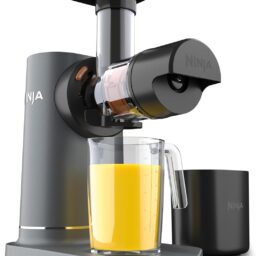 Ninja NeverClog Cold Press Juicer, 24oz Jug, 36oz Pulp, Charcoal, JC151
